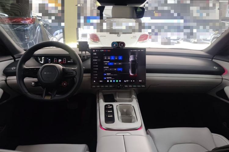 Used Xiaomi Auto SU7 2024 Rear-Drive Long-Range Intelligent Driving Version Center Console