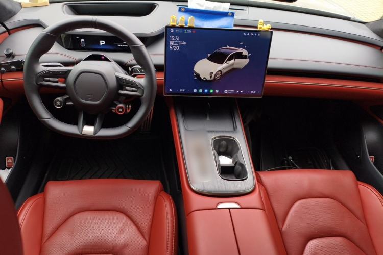 Used Xiaomi Auto SU7 2024 Four-Wheel Drive Ultra-Long Range Advanced Intelligent Driving Max Edition Center Console