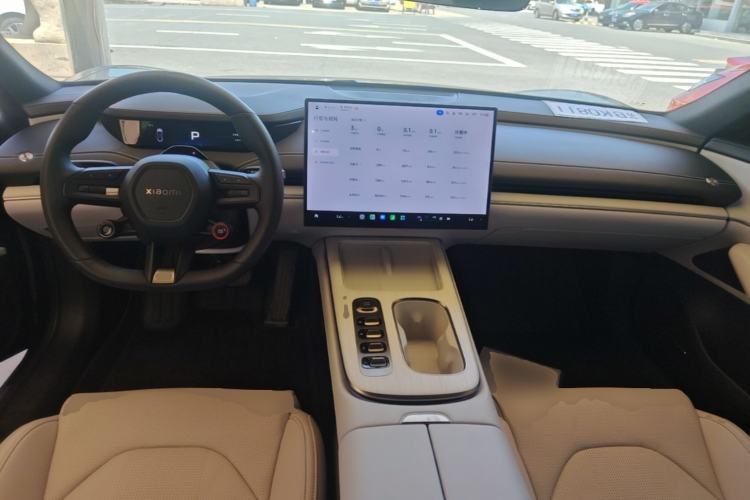 Used Xiaomi Auto SU7 2024 Rear-Drive Ultra-Long Range Advanced Pro-Level Intelligent Driving Version Center Console