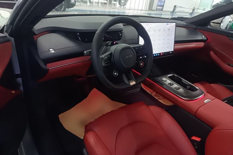 Used Xiaomi Auto SU7 2024 Rear-Drive Long-Range Intelligent Driving Version Center Console
