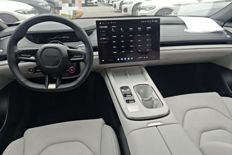 Used Xiaomi Auto SU7 2024 Rear-Drive Long-Range Intelligent Driving Version Center Console