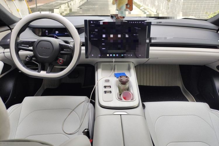 Used Xiaomi Auto SU7 2024 Rear-Drive Long-Range Intelligent Driving Version Center Console