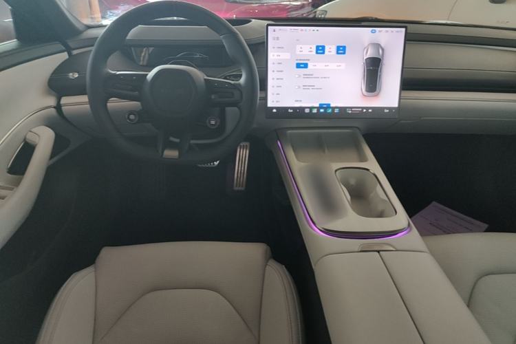 Used Xiaomi Auto SU7 2024 Four-Wheel Drive Ultra-Long Range Advanced Intelligent Driving Max Edition Center Console