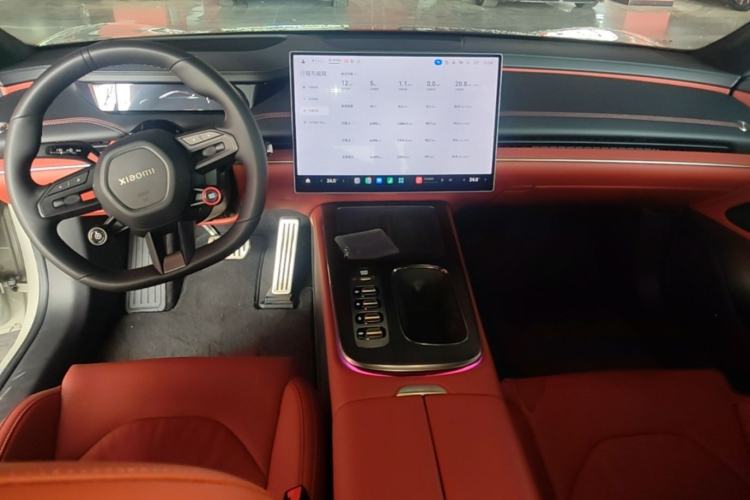 Used Xiaomi Auto SU7 2024 Four-Wheel Drive Ultra-Long Range Advanced Intelligent Driving Max Edition Center Console