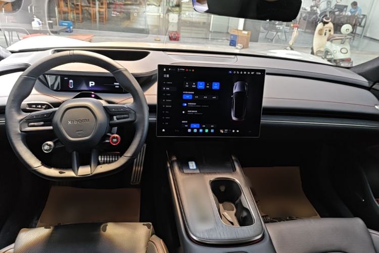 Used Xiaomi Auto SU7 2024 Four-Wheel Drive Ultra-Long Range Advanced Intelligent Driving Max Edition Center Console
