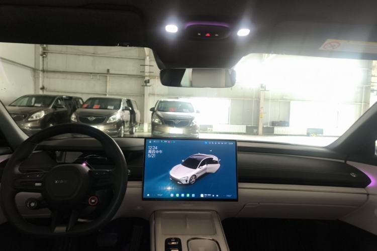 Used Xiaomi Auto SU7 2024 Rear-Drive Ultra-Long Range Advanced Pro-Level Intelligent Driving Version Center Console