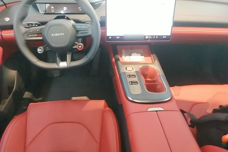 Used Xiaomi Auto SU7 2024 Rear-Drive Ultra-Long Range Advanced Pro-Level Intelligent Driving Version Center Console