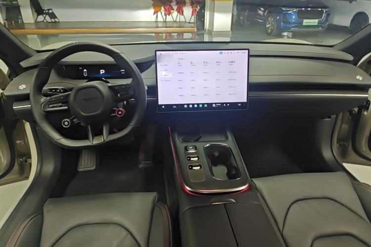 Used Xiaomi Auto SU7 2024 Rear-Drive Long-Range Intelligent Driving Version Center Console