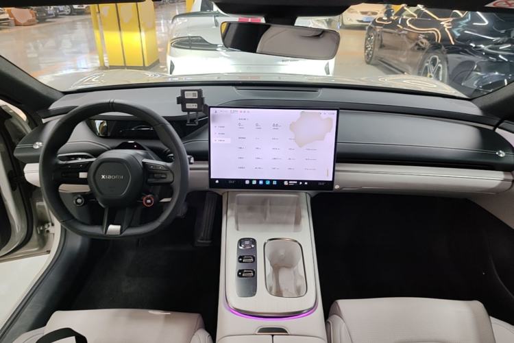 Used Xiaomi Auto SU7 2024 Rear-Drive Long-Range Intelligent Driving Version Center Console