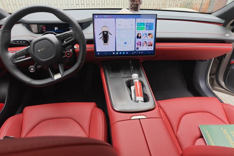 Used Xiaomi Auto SU7 2024 Rear-Drive Ultra-Long Range Advanced Pro-Level Intelligent Driving Version Center Console