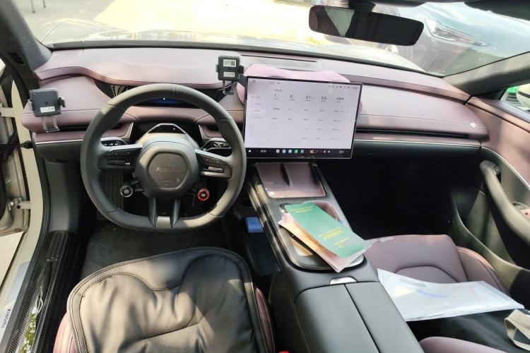 Used Xiaomi Auto SU7 2024 Rear-Drive Long-Range Intelligent Driving Version Center Console