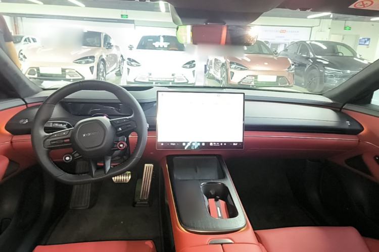 Used Xiaomi Auto SU7 2024 Four-Wheel Drive Ultra-Long Range Advanced Intelligent Driving Max Edition Center Console