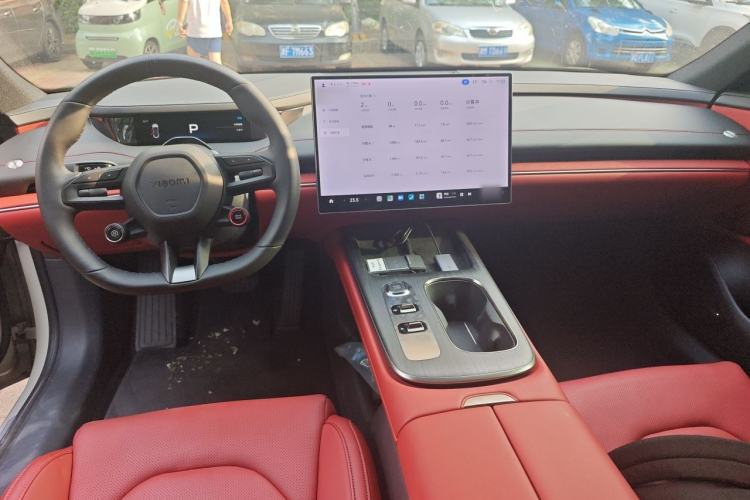 Used Xiaomi Auto SU7 2024 Rear-Drive Long-Range Intelligent Driving Version Center Console