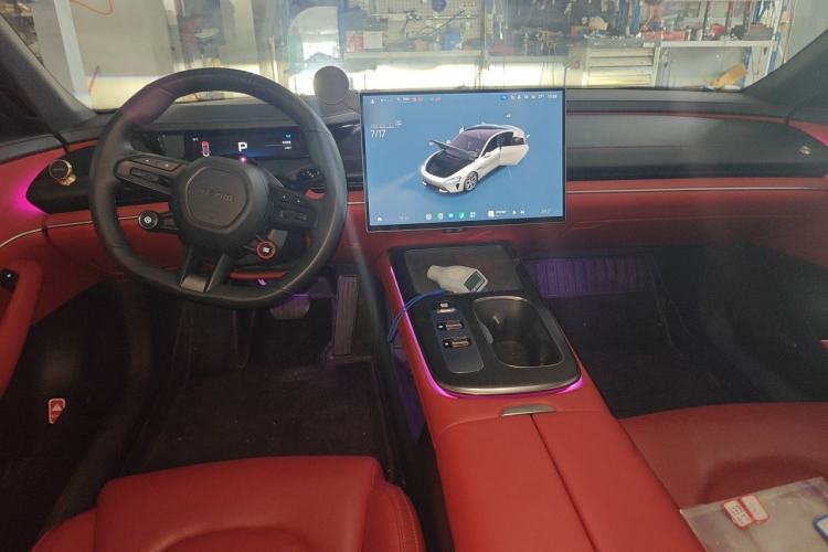 Used Xiaomi Auto SU7 2024 Rear-Drive Standard Founder Edition Center Console
