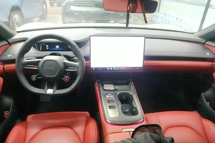 Used Xiaomi Auto SU7 2024 Rear-Drive Ultra-Long Range Advanced Pro-Level Intelligent Driving Version Center Console