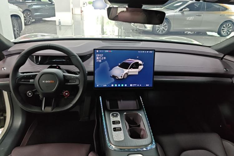 Used Xiaomi Auto SU7 2024 Rear-Drive Ultra-Long Range Advanced Pro-Level Intelligent Driving Version Center Console