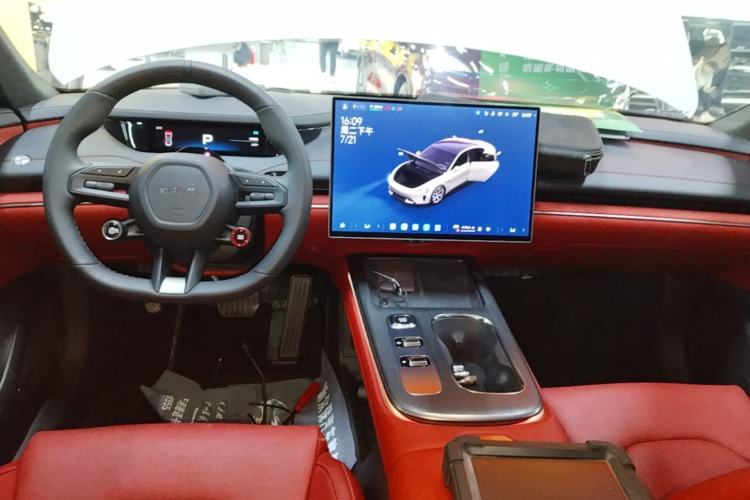 Used Xiaomi Auto SU7 2024 Rear-Drive Long-Range Intelligent Driving Version Center Console