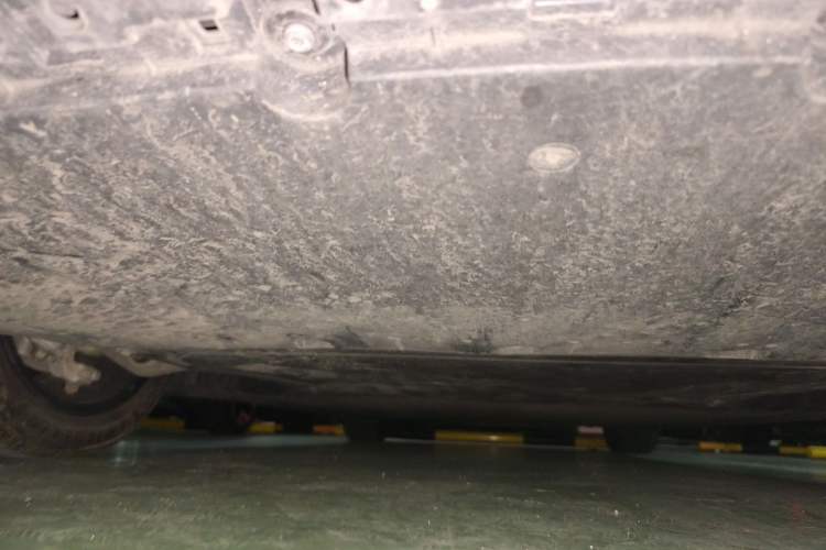 Used Xiaomi Auto SU7 2024 Rear-Drive Long-Range Intelligent Driving Version Chassis Front