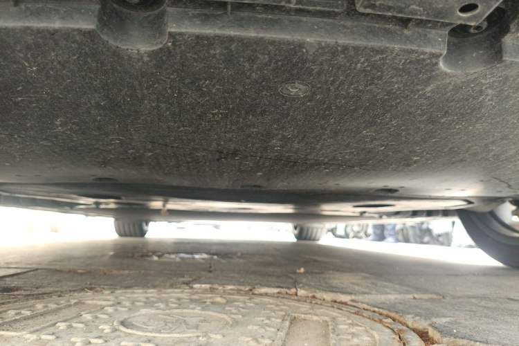 Used Xiaomi Auto SU7 2024 Four-Wheel Drive Ultra-Long Range Advanced Intelligent Driving Max Edition Chassis Front