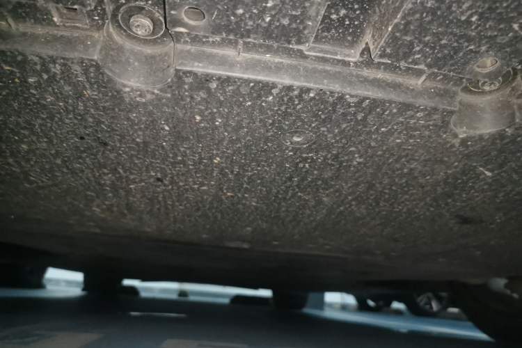 Used Xiaomi Auto SU7 2024 Four-Wheel Drive Ultra-Long Range Advanced Intelligent Driving Max Edition Chassis Front
