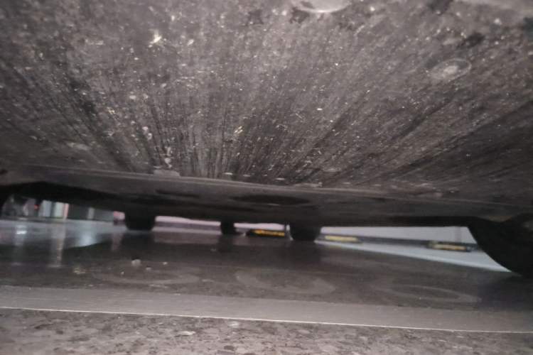 Used Xiaomi Auto SU7 2024 Rear-Drive Long-Range Intelligent Driving Version Chassis Front