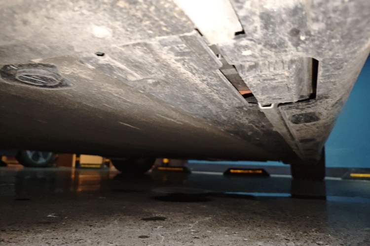 Used Xiaomi Auto SU7 2024 Rear-Drive Ultra-Long Range Advanced Pro-Level Intelligent Driving Version Chassis Front Left
