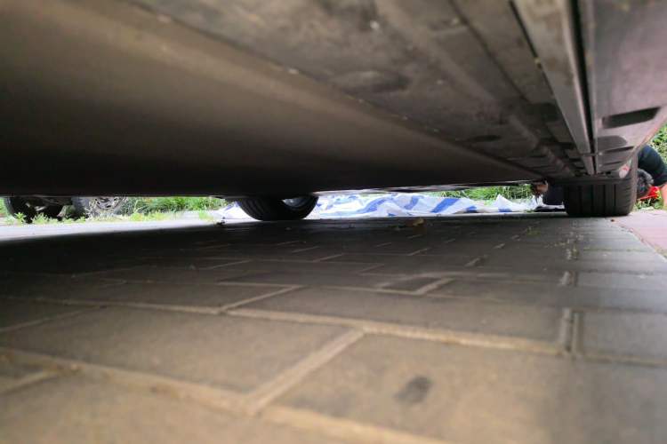 Used Xiaomi Auto SU7 2024 Four-Wheel Drive Ultra-Long Range Advanced Intelligent Driving Max Edition Chassis Front Left