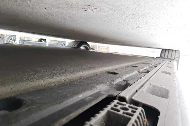 Used Xiaomi Auto SU7 2024 Four-Wheel Drive Ultra-Long Range Advanced Intelligent Driving Max Edition Chassis Front Right