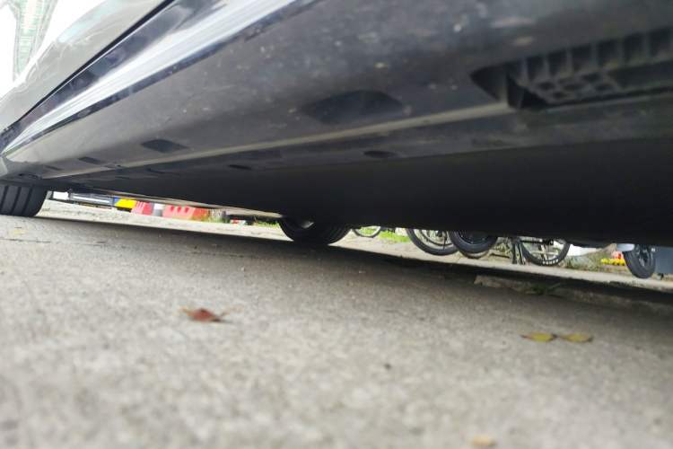 Used Xiaomi Auto SU7 2024 Rear-Drive Long-Range Intelligent Driving Version Chassis Front Right