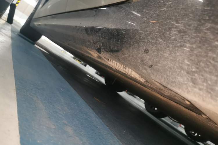 Used Xiaomi Auto SU7 2024 Four-Wheel Drive Ultra-Long Range Advanced Intelligent Driving Max Edition Chassis Rear Left