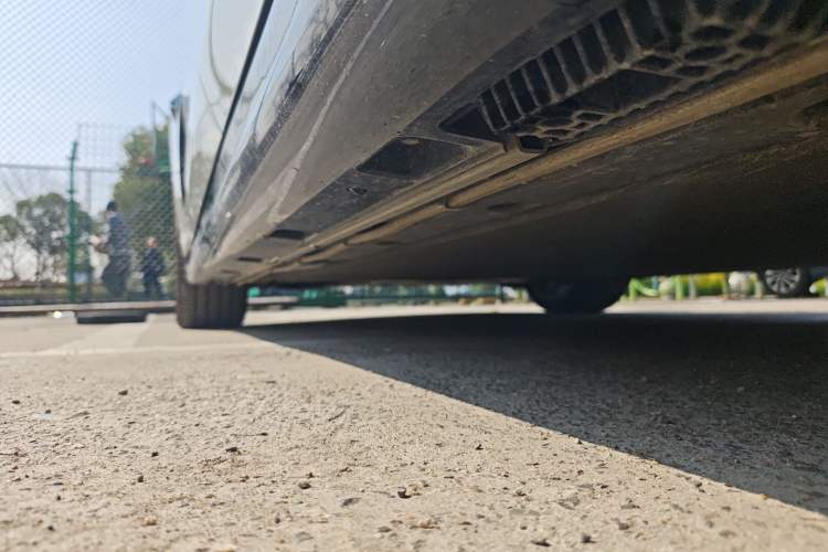 Used Xiaomi Auto SU7 2024 Rear-Drive Ultra-Long Range Advanced Pro-Level Intelligent Driving Version Chassis Rear Left
