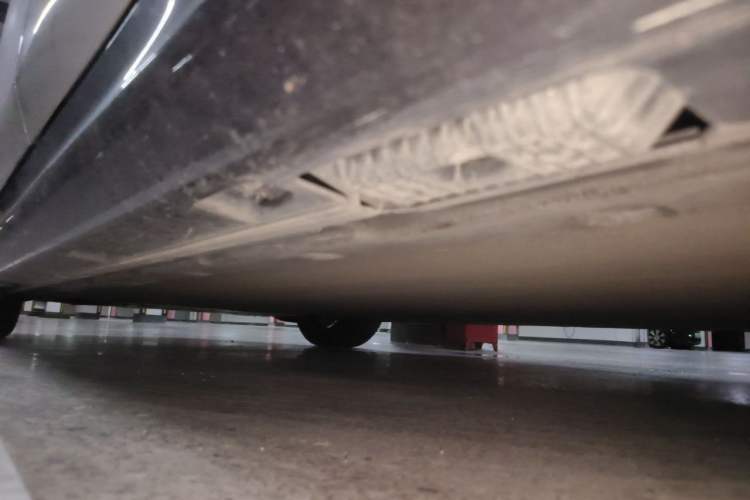Used Xiaomi Auto SU7 2024 Rear-Drive Long-Range Intelligent Driving Version Chassis Rear Left