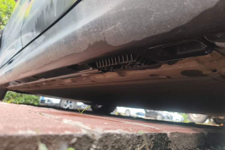 Used Xiaomi Auto SU7 2024 Four-Wheel Drive Ultra-Long Range Advanced Intelligent Driving Max Edition Chassis Rear Left