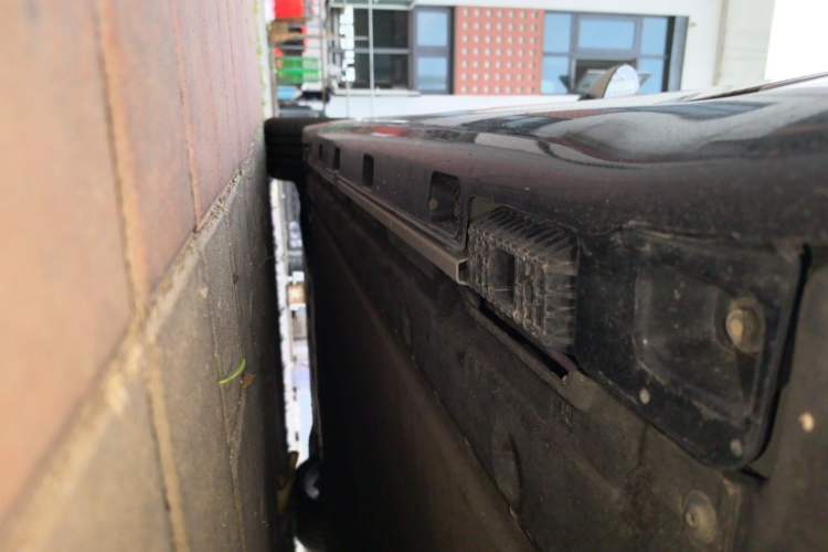 Used Xiaomi Auto SU7 2024 Four-Wheel Drive Ultra-Long Range Advanced Intelligent Driving Max Edition Chassis Rear Left