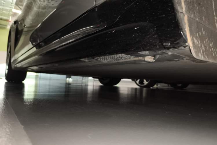 Used Xiaomi Auto SU7 2024 Rear-Drive Long-Range Intelligent Driving Version Chassis Rear Left