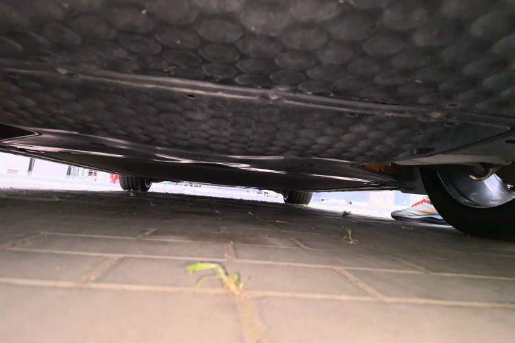 Used Xiaomi Auto SU7 2024 Four-Wheel Drive Ultra-Long Range Advanced Intelligent Driving Max Edition Chassis Rear