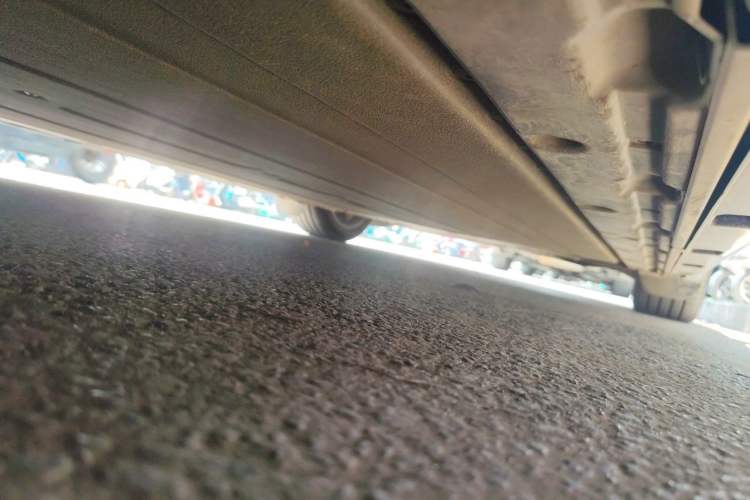 Used Xiaomi Auto SU7 2024 Rear-Drive Standard Founder Edition Chassis Rear Right