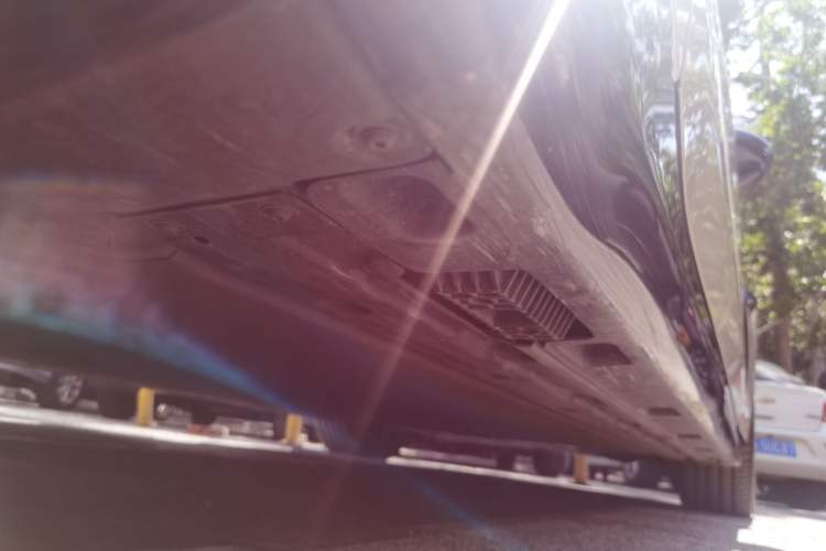 Used Xiaomi Auto SU7 2024 Four-Wheel-Drive Max Founder's Edition Chassis Rear Right