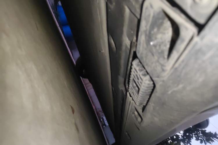 Used Xiaomi Auto SU7 2024 Rear-Drive Long-Range Intelligent Driving Version Chassis Rear Right
