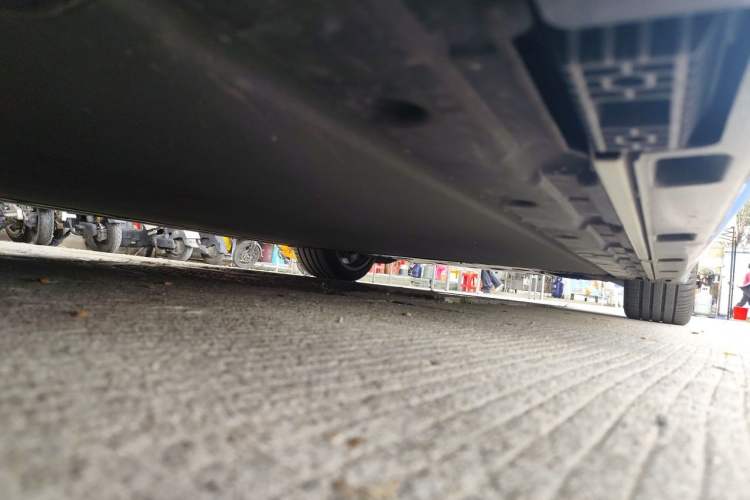 Used Xiaomi Auto SU7 2024 Rear-Drive Long-Range Intelligent Driving Version Chassis Rear Right