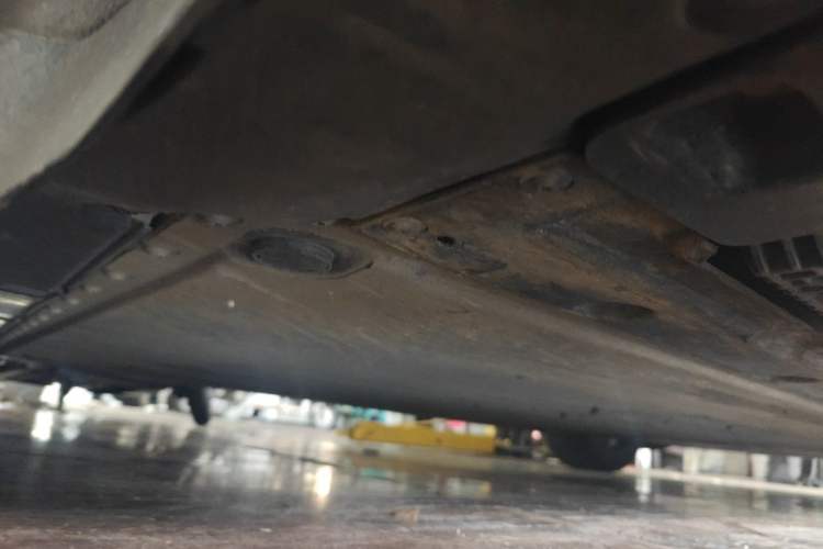 Used Xiaomi Auto SU7 2024 Rear-Drive Standard Founder Edition Chassis Rear Right