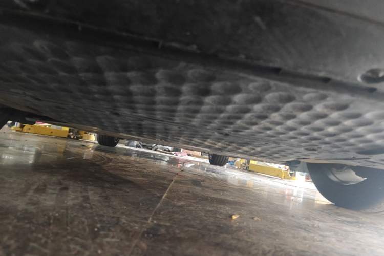 Used Xiaomi Auto SU7 2024 Rear-Drive Standard Founder Edition Chassis Rear