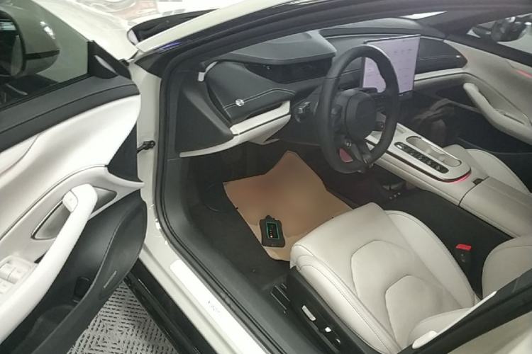 Used Xiaomi Auto SU7 2024 Rear-Drive Ultra-Long Range Advanced Pro-Level Intelligent Driving Version Driver Seat