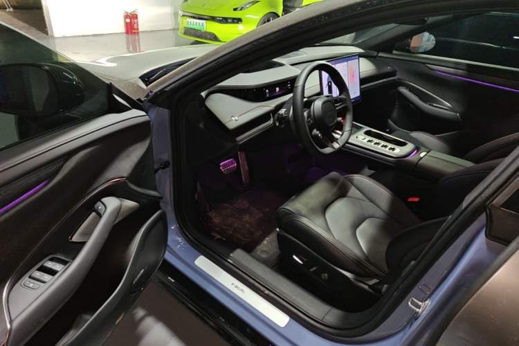 Used Xiaomi Auto SU7 2024 Four-Wheel-Drive Max Founder's Edition Driver Seat