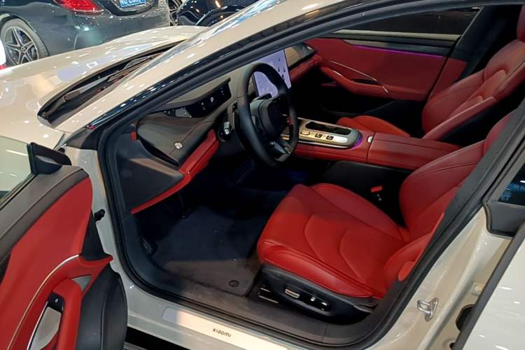 Used Xiaomi Auto SU7 2024 Rear-Drive Long-Range Intelligent Driving Version Driver Seat