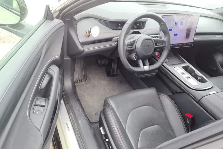 Used Xiaomi Auto SU7 2024 Rear-Drive Standard Founder Edition Driver Seat