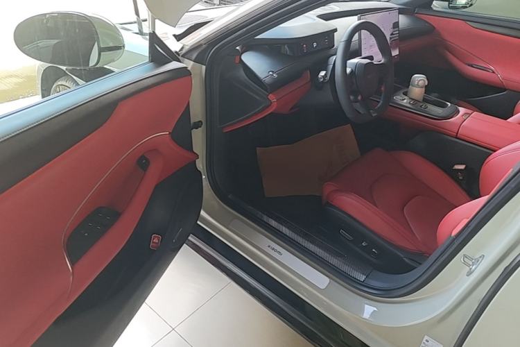 Used Xiaomi Auto SU7 2024 Rear-Drive Ultra-Long Range Advanced Pro-Level Intelligent Driving Version Driver Seat