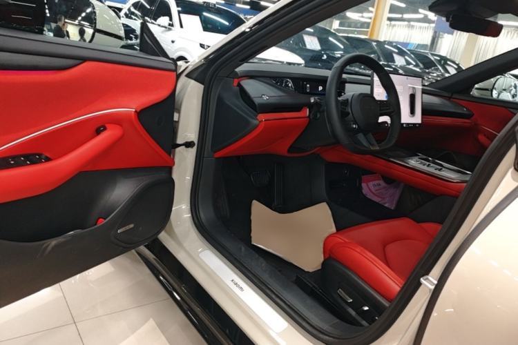 Used Xiaomi Auto SU7 2024 Rear-Drive Ultra-Long Range Advanced Pro-Level Intelligent Driving Version Driver Seat