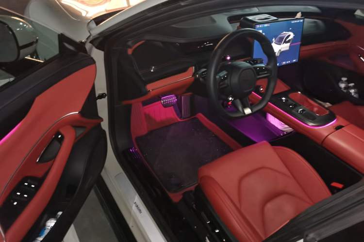Used Xiaomi Auto SU7 2024 Rear-Drive Long-Range Intelligent Driving Version Driver Seat