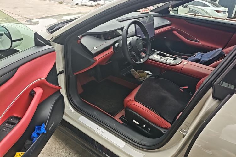 Used Xiaomi Auto SU7 2024 Rear-Drive Long-Range Intelligent Driving Version Driver Seat